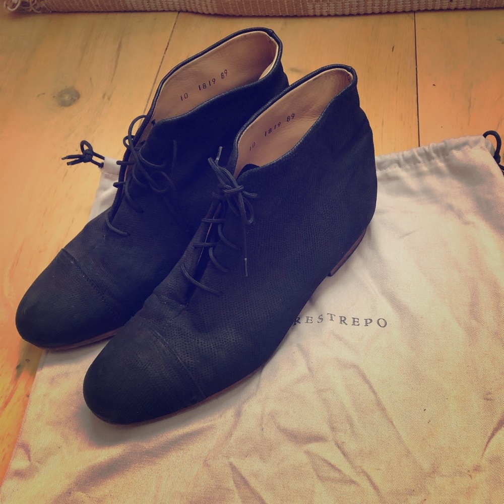 Dieppa Restrepo round-toe bootie